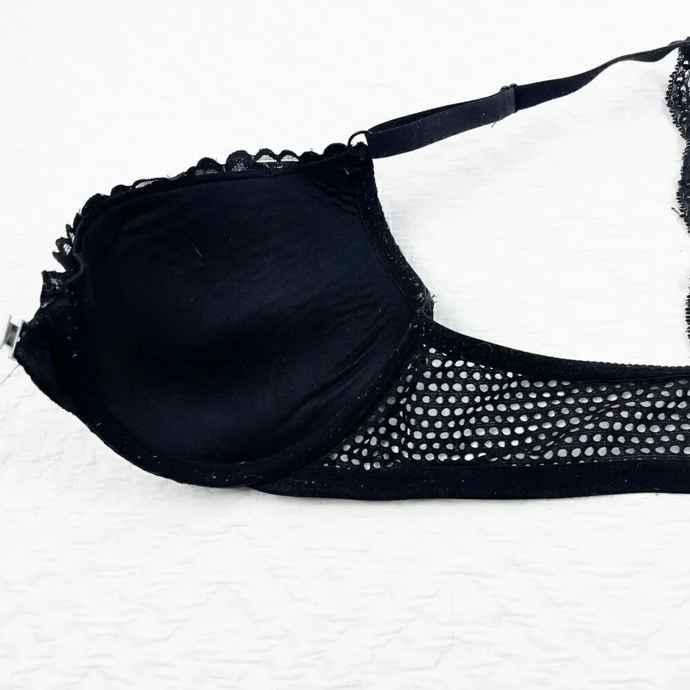 BUY 1 GET 1 FREE H&M 34D front close black lace bra